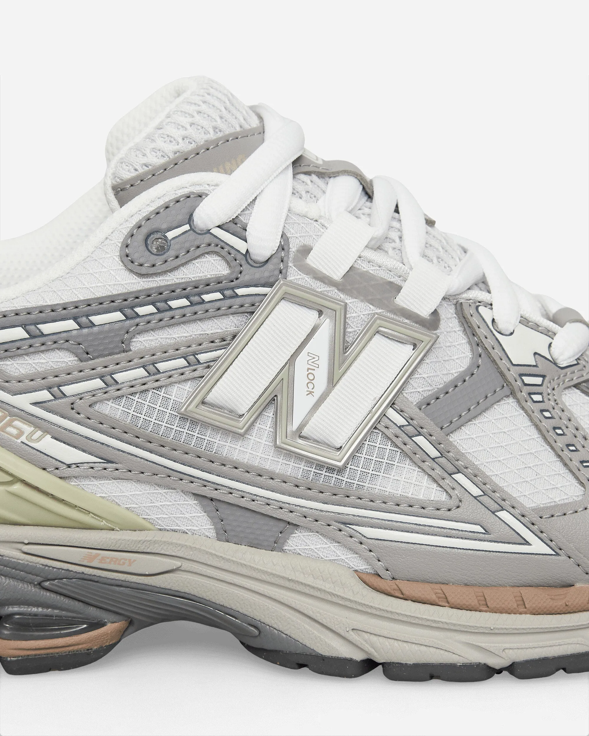 1906 Chaussures de sport Utility Team Away Gris / Olivine / Grey Matter