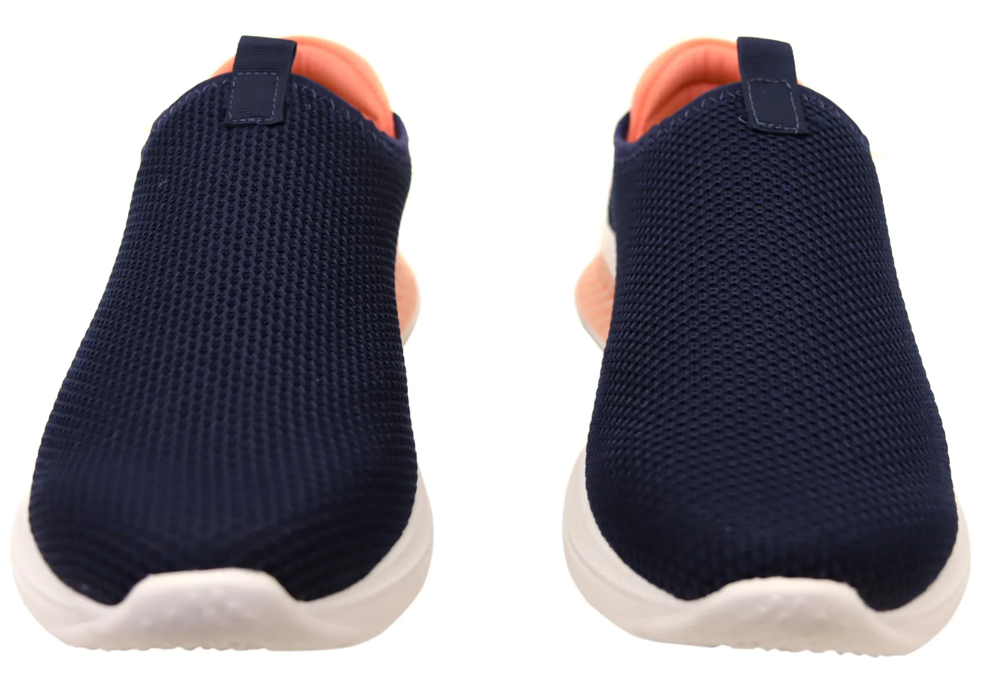 Actvitta Yenith Chaussures Actives Confortables pour Femmes avec Coussinet Fabriquées au Brésil Chaussures Actvitta