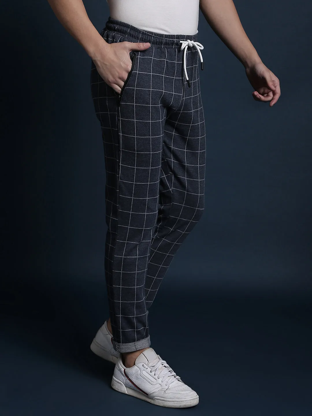 Campus Sutra Joggers à rayures élégants pour hommes