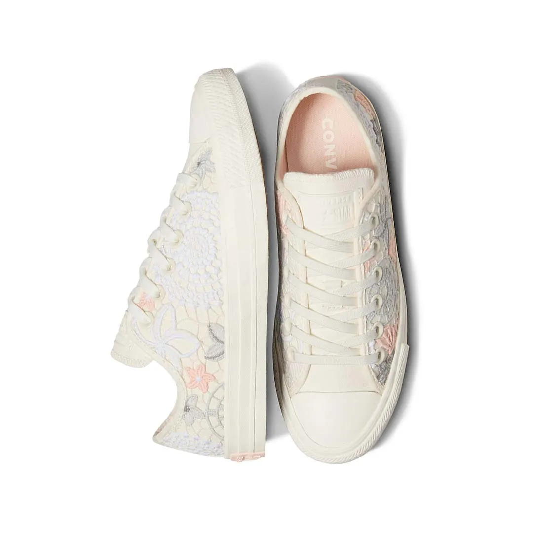 Converse - Chaussures Basses Chuck Taylor All Star pour Femme (A07537C)