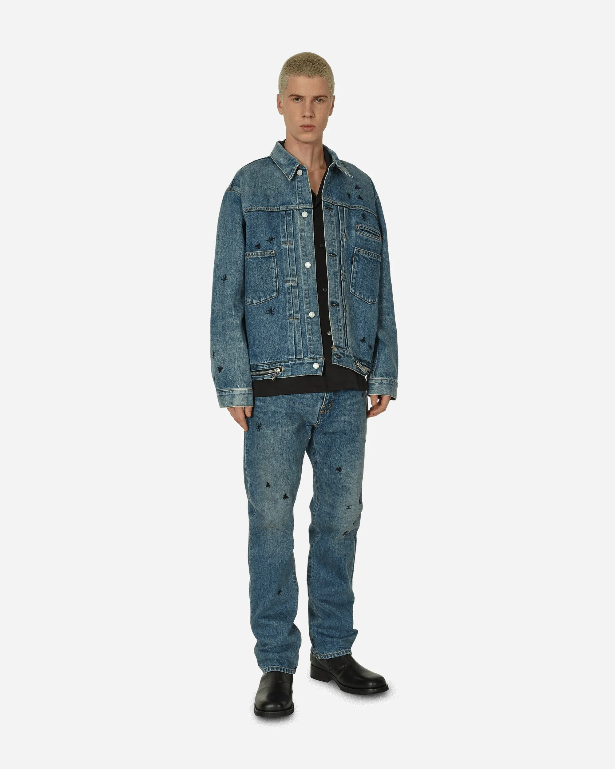 Veste en jean brodée bleu clair indigo