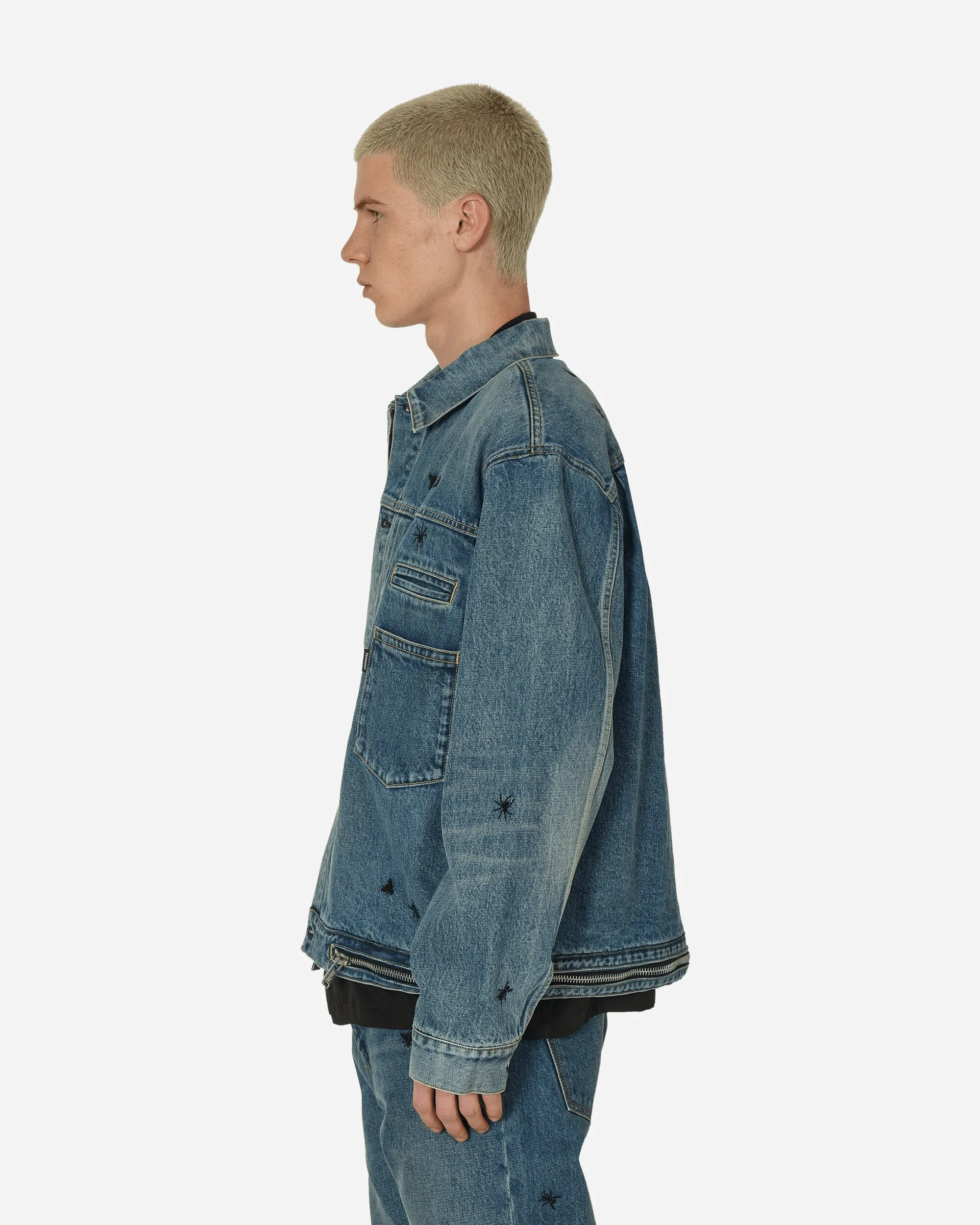Veste en jean brodée bleu clair indigo
