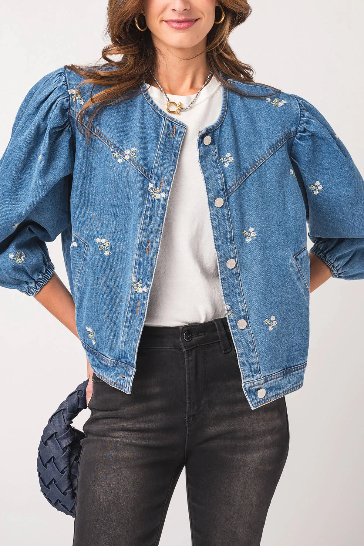 Veste en jean brodé Heyson à manches bouffantes