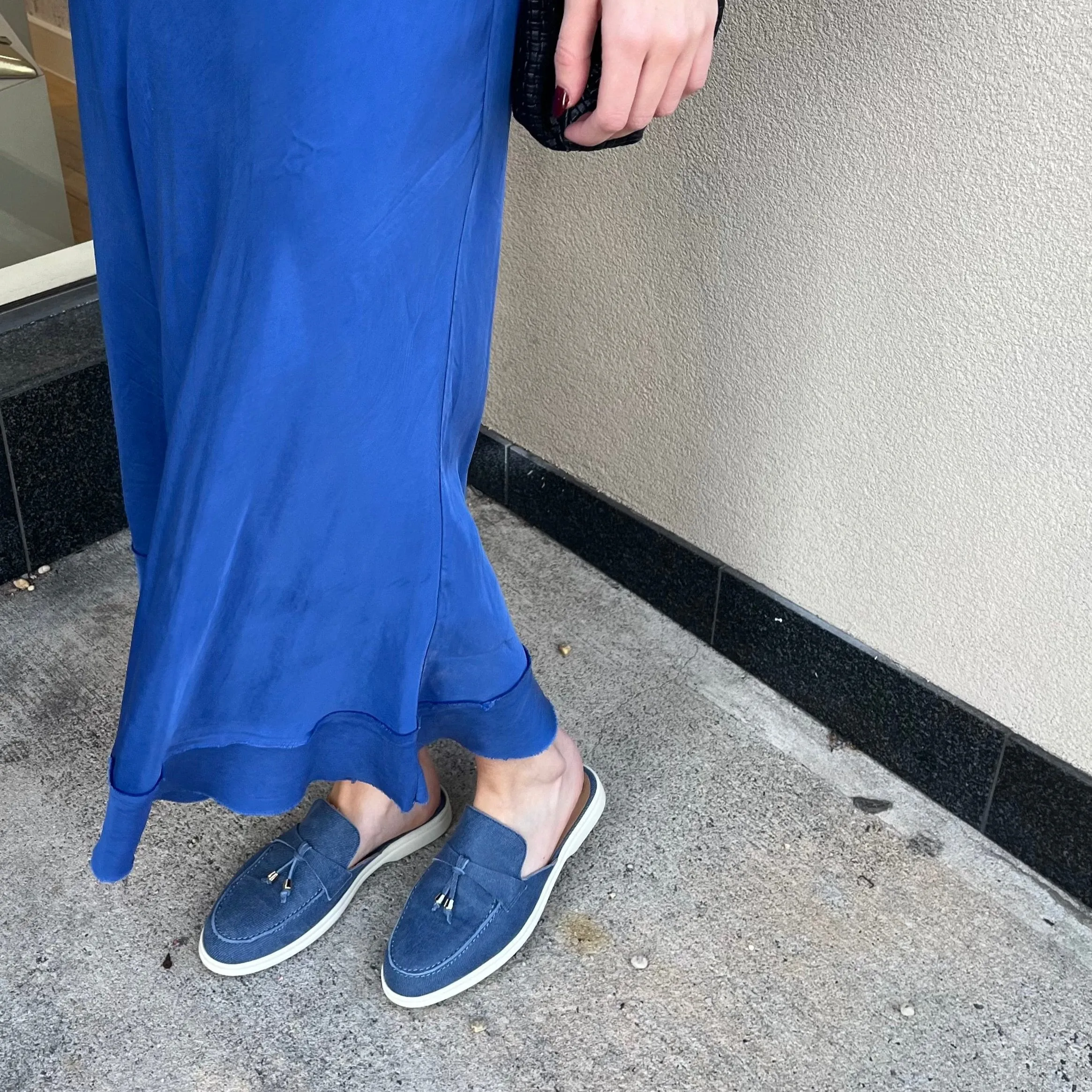 Lisa Slide Sneaker à Pompons - Suède Denim Foncé