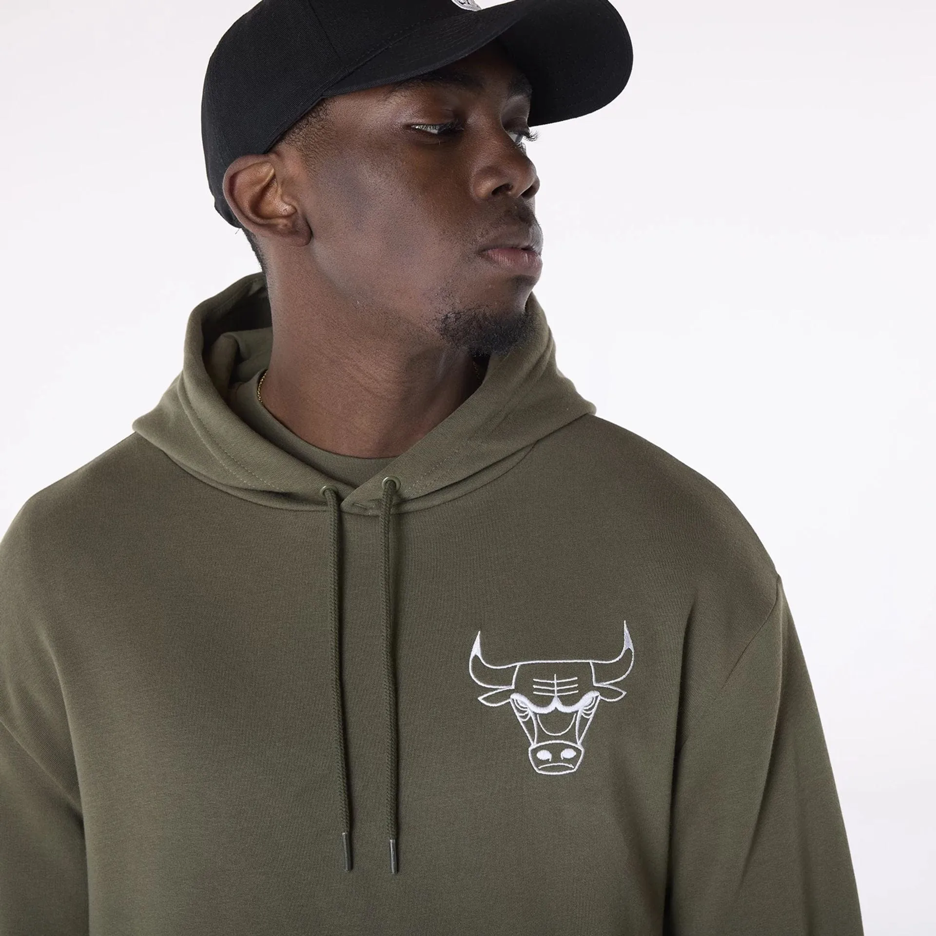 Sweatshirts et hoodies New Era Chicago Bulls NBA League Essential Pullover oversize vert