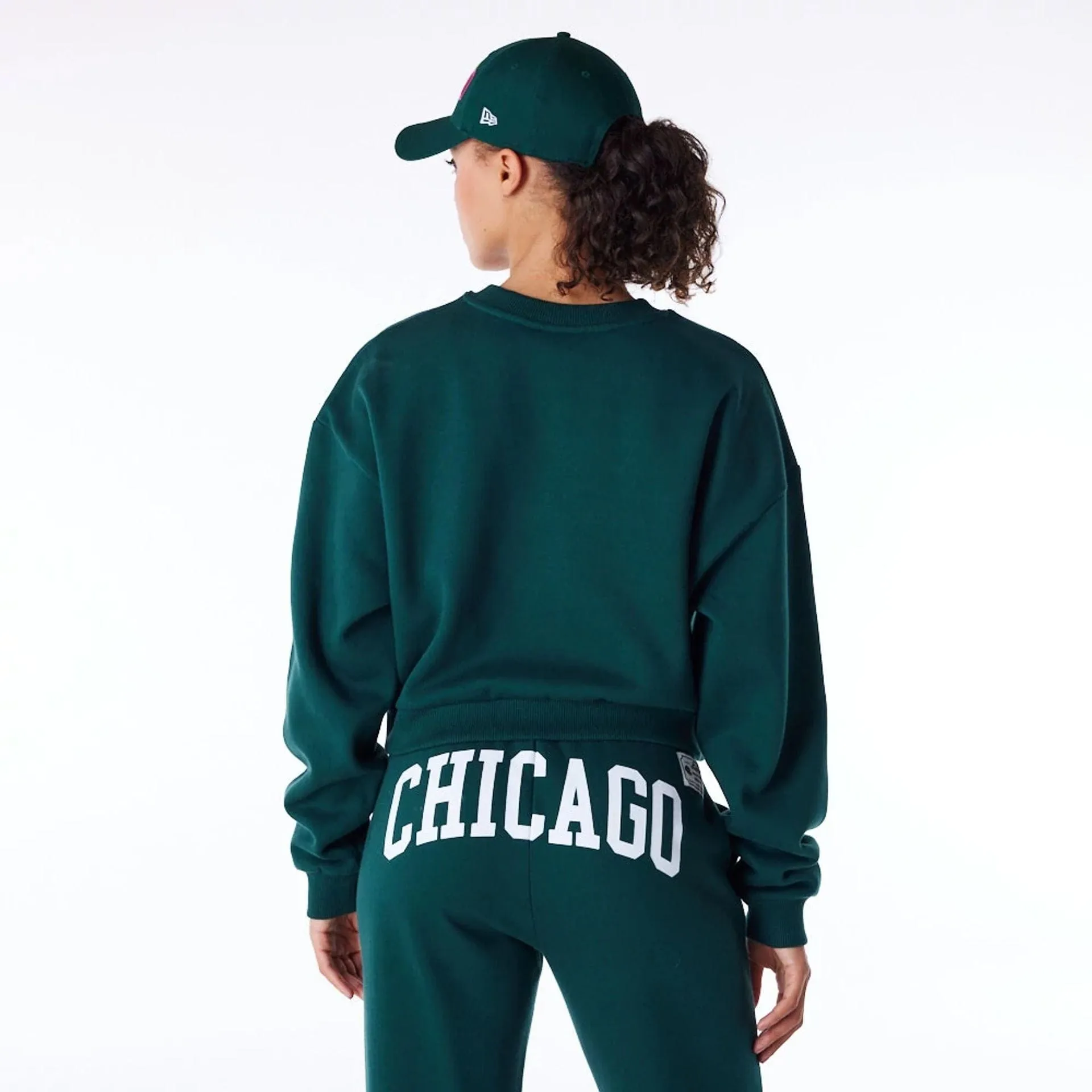 Sweatshirts et Hoodies New Era Sweat à capuche New Era Remplissage Vert foncé Crop Col ras du cou