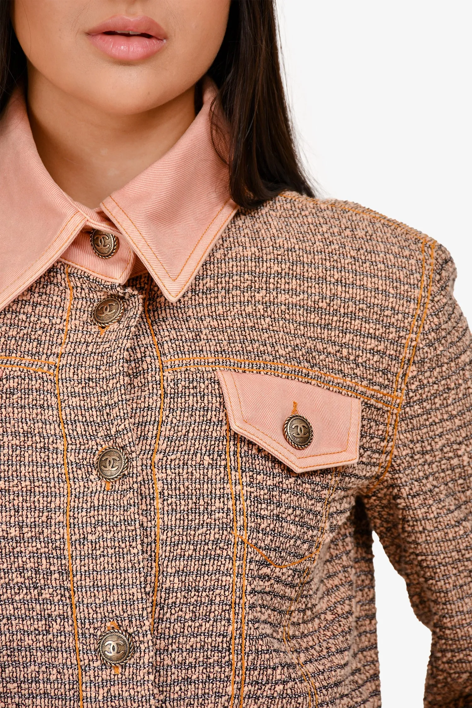 Veste en jean coupée en coton rose Chanel™ défilé 2018 taille 40 d'occasion