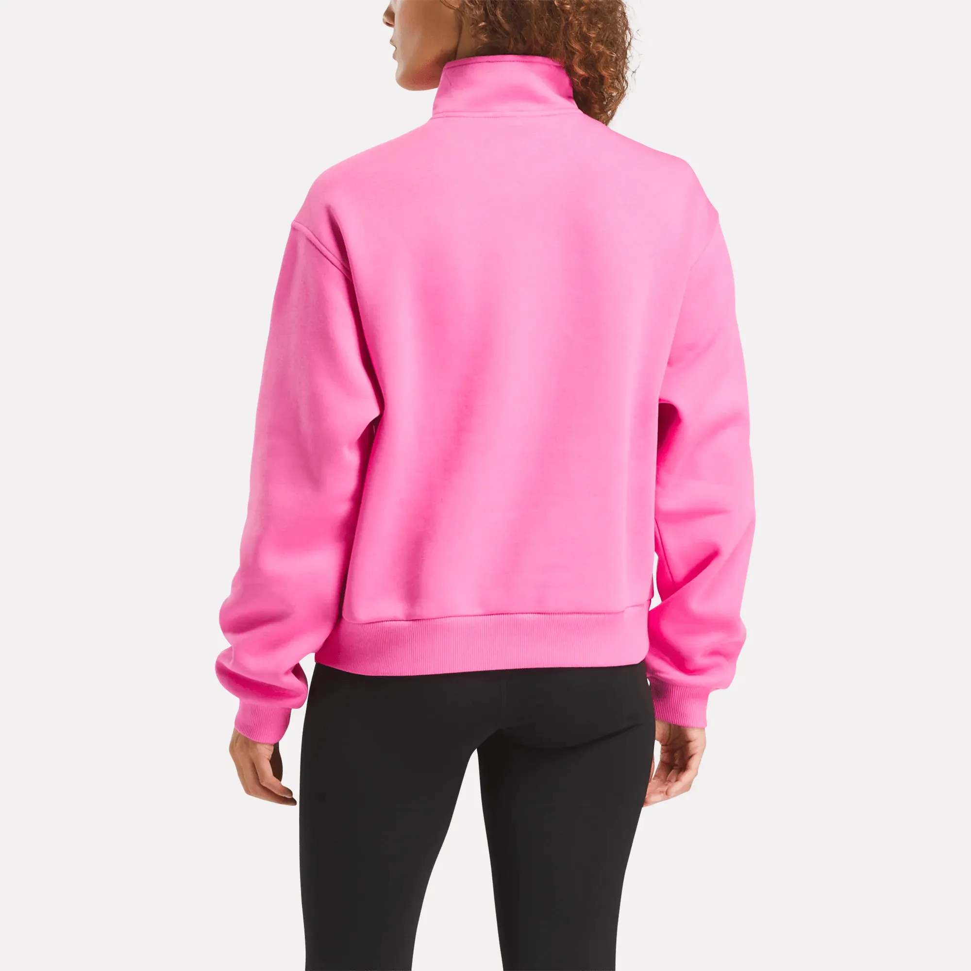 Vêtements Reebok pour Femmes - Couche intermédiaire ID Energy Brand Proud