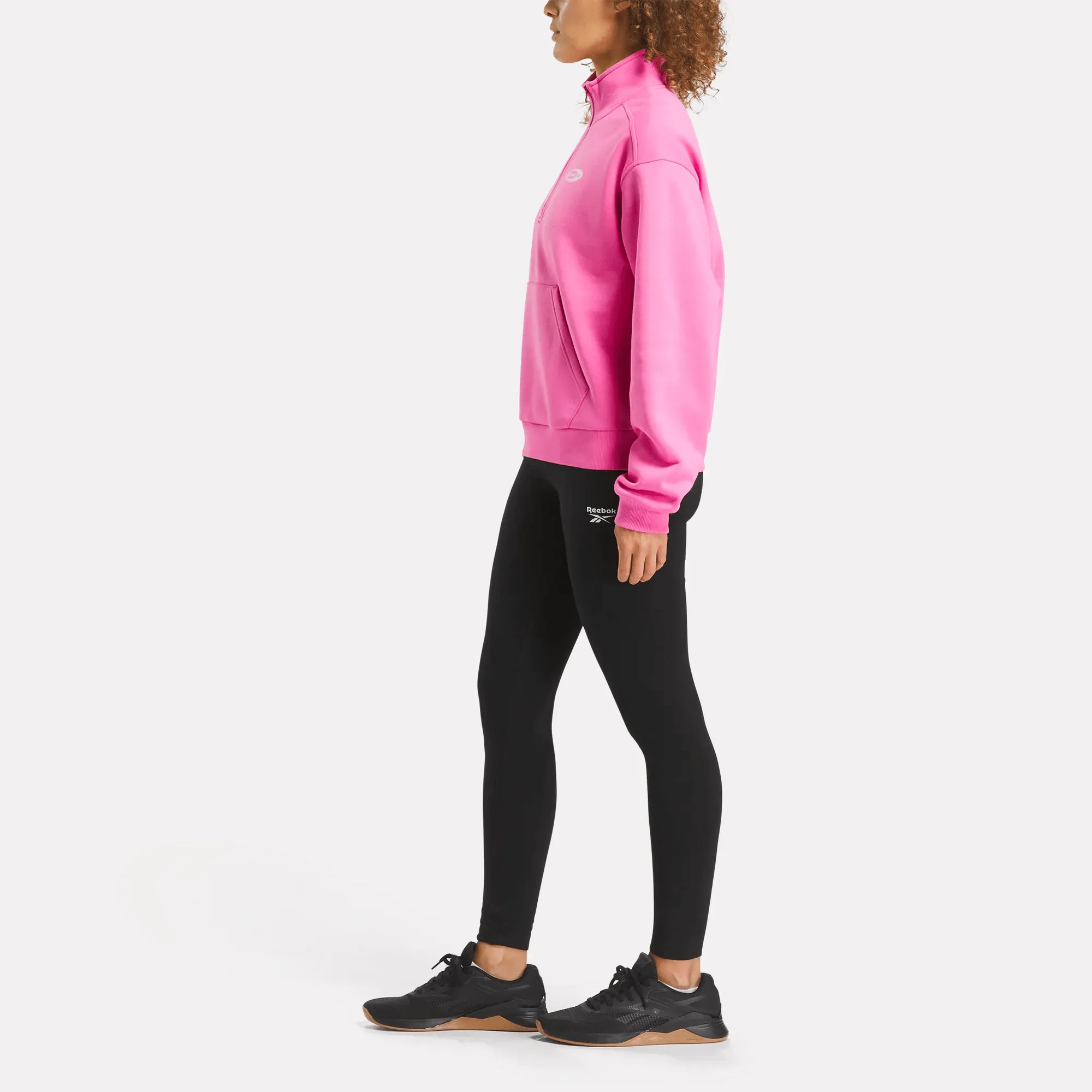 Vêtements Reebok pour Femmes - Couche intermédiaire ID Energy Brand Proud