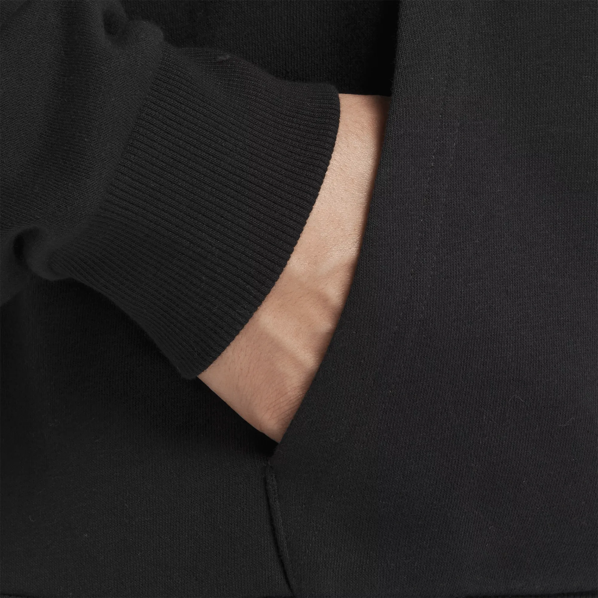 Vêtements Reebok pour Femmes - Sweat à capuche Reebok Identity avec petit logo en polaire et fermeture éclair complète