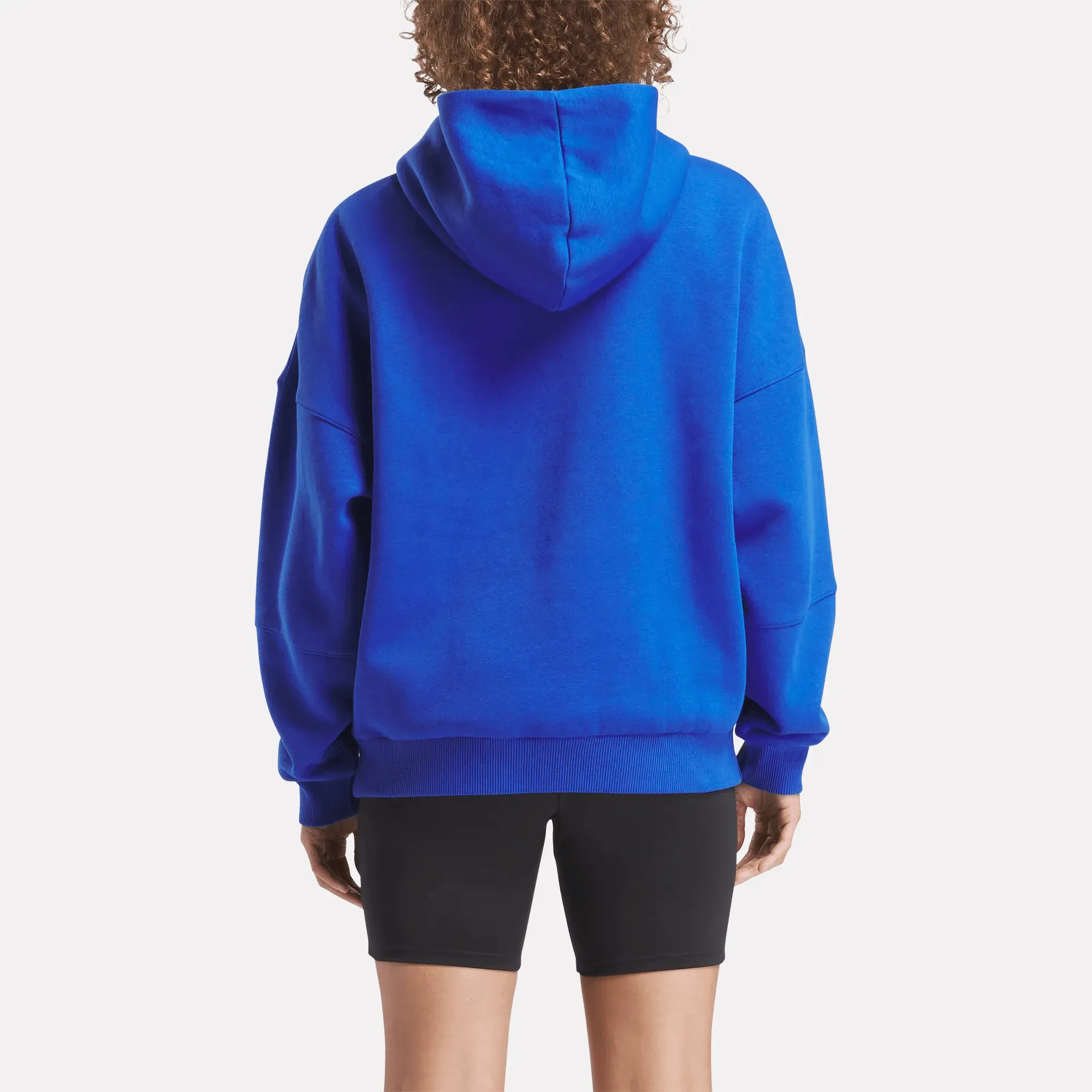 Vêtements Reebok Sweat à capuche Reebok x Barbie pour femme