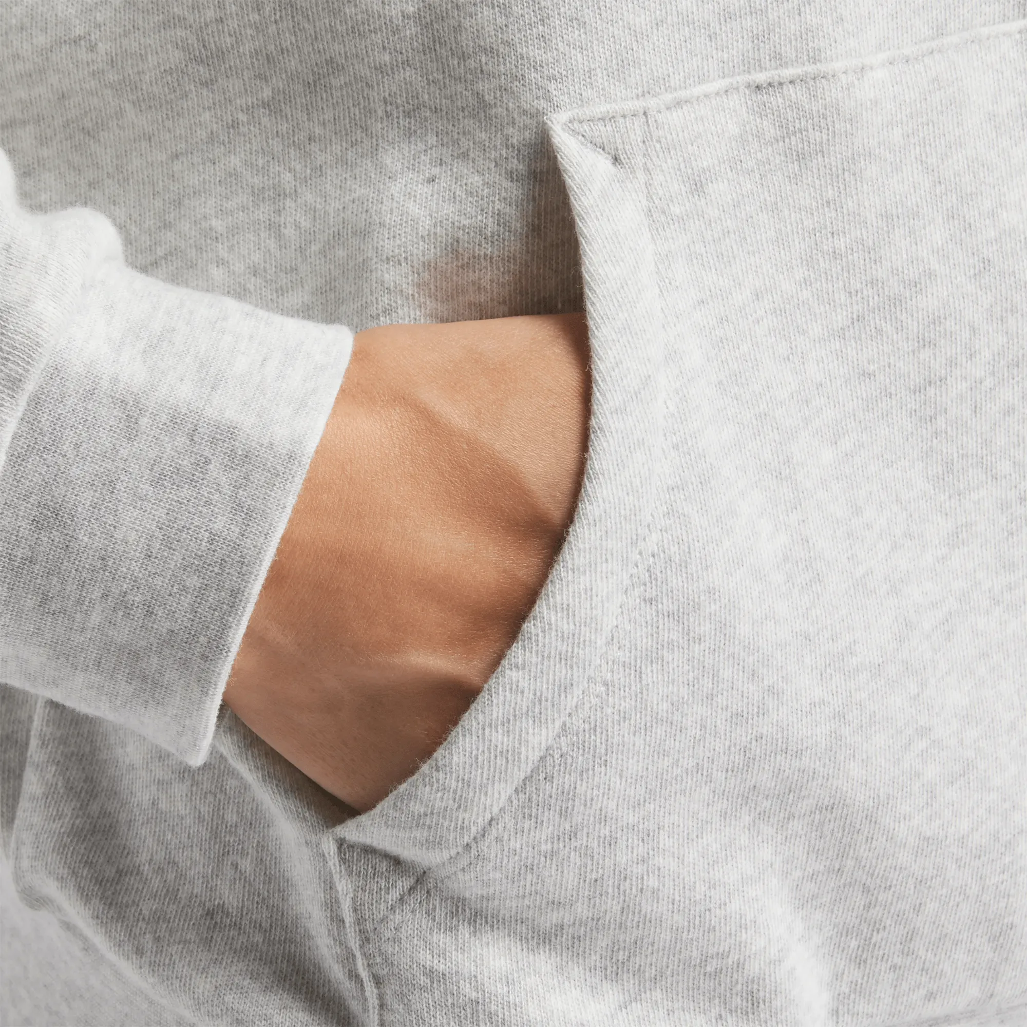Vêtements Reebok pour Femmes Sweat-shirt léger à zip quart de Reebok x SET Classic