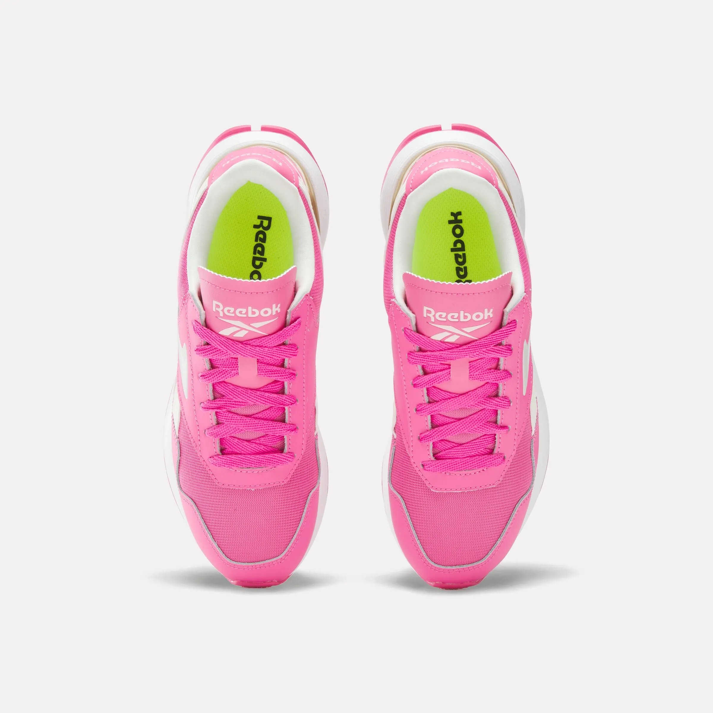 Chaussures Reebok pour Femme - Modèle International