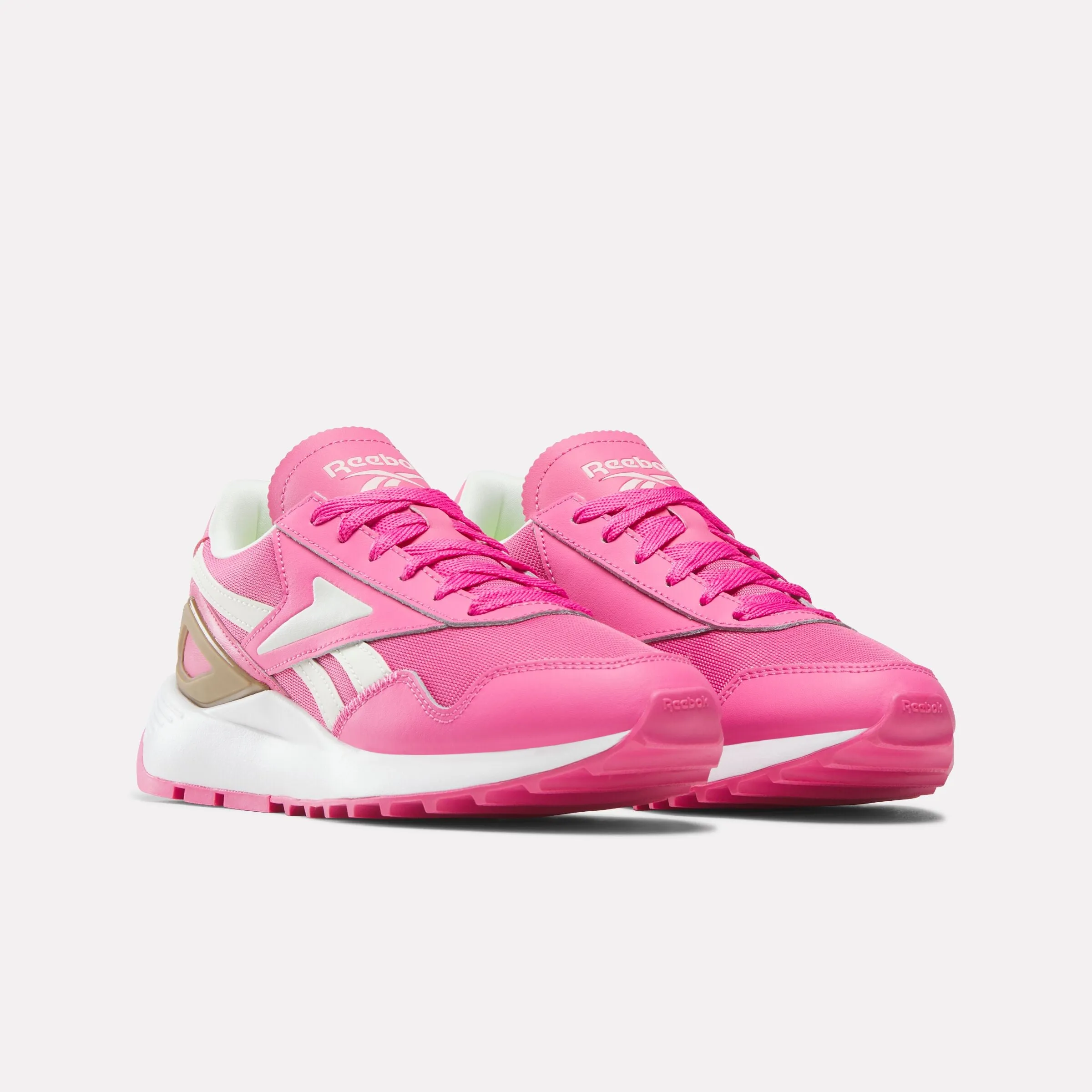Chaussures Reebok pour Femme - Modèle International