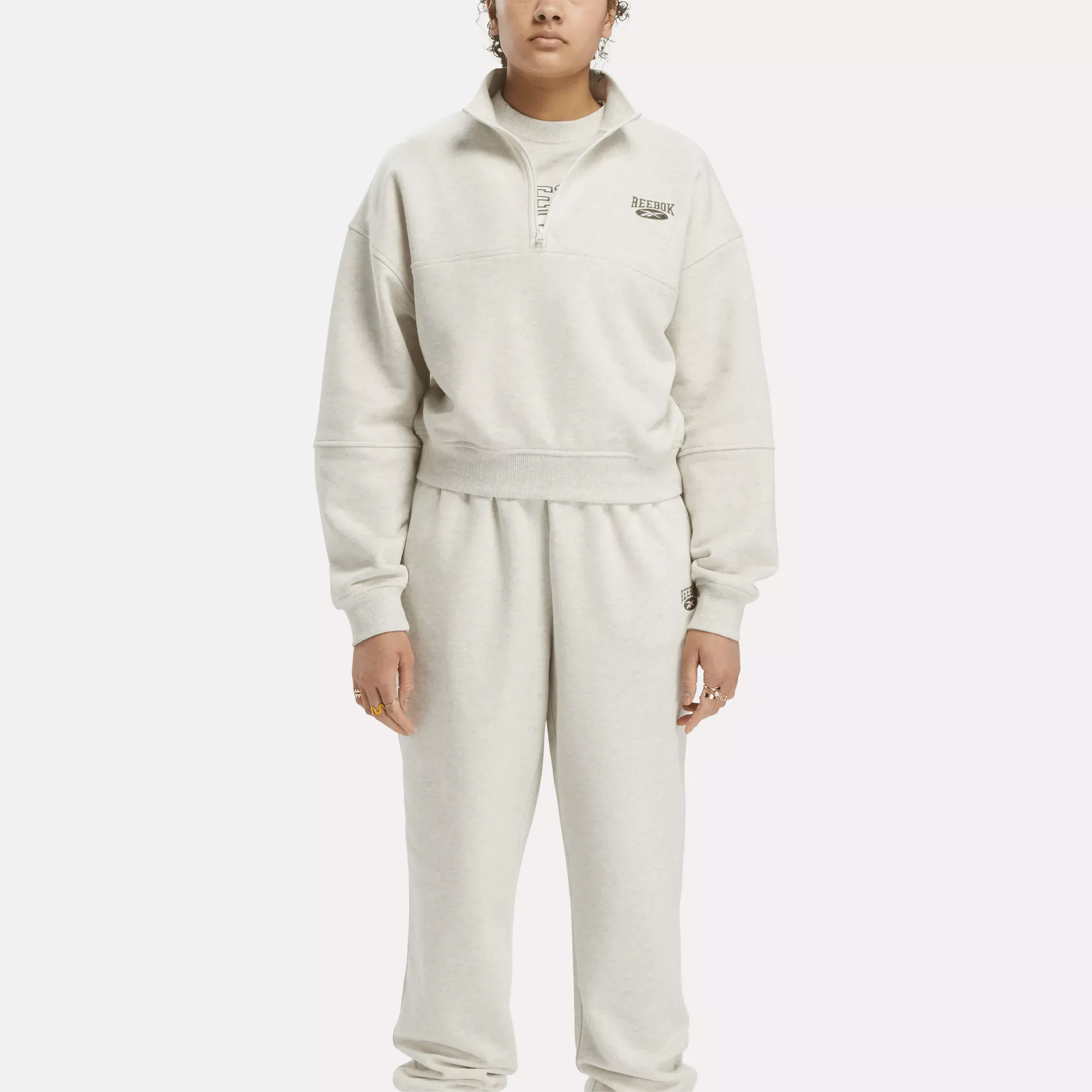 Reebok Women's Classics Archive Essentials Cover-Up de Reebok