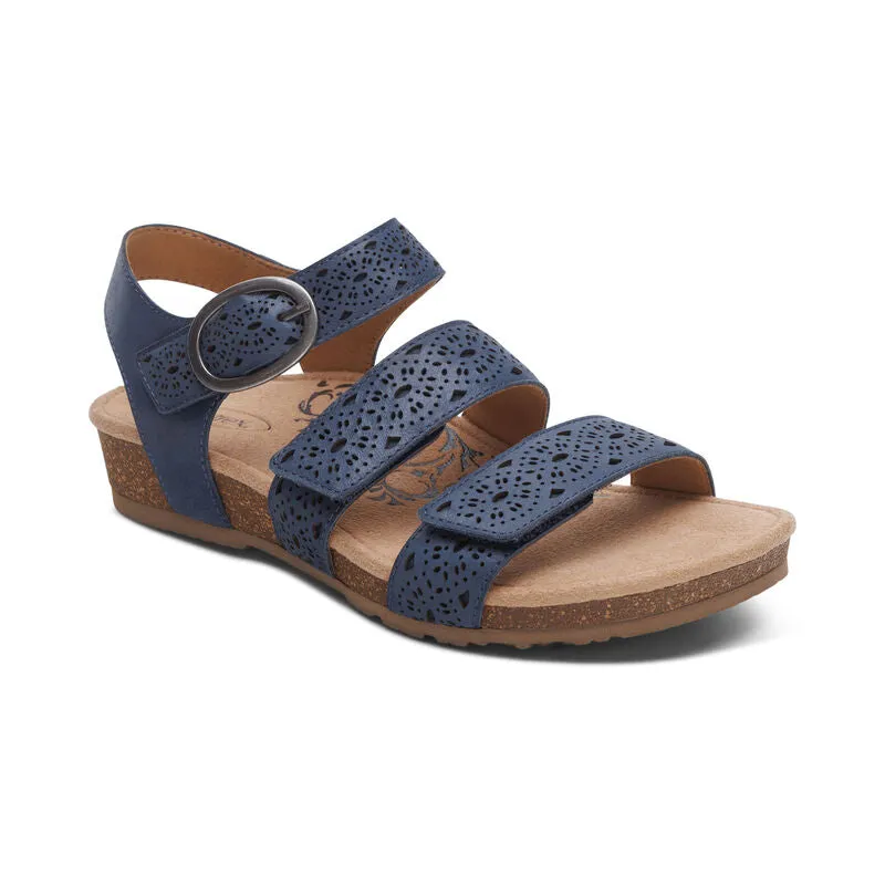 Chaussures Aetrex Femmes Lilly à découpes