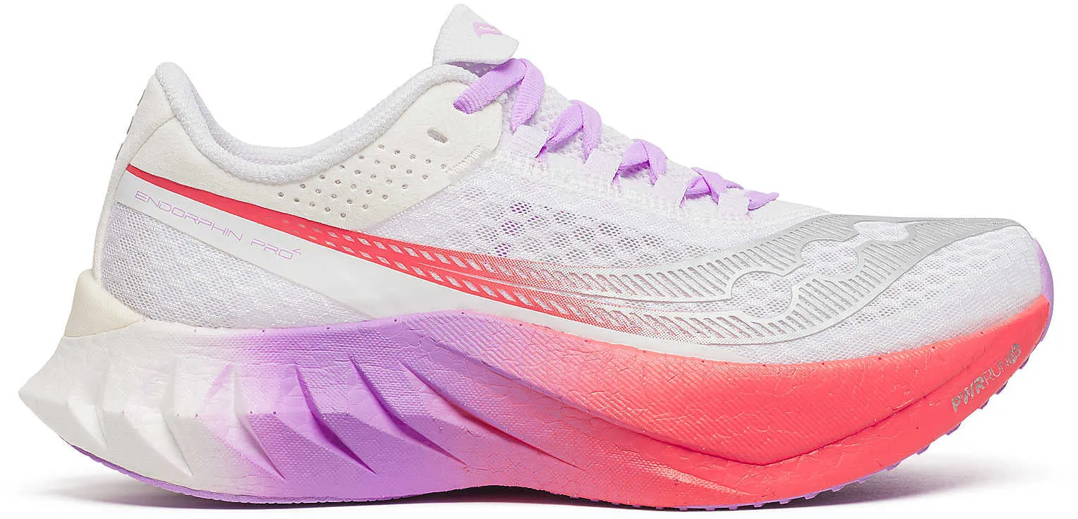 Chaussures de course Saucony Endorphin Pro 4 pour femmes - Blanc