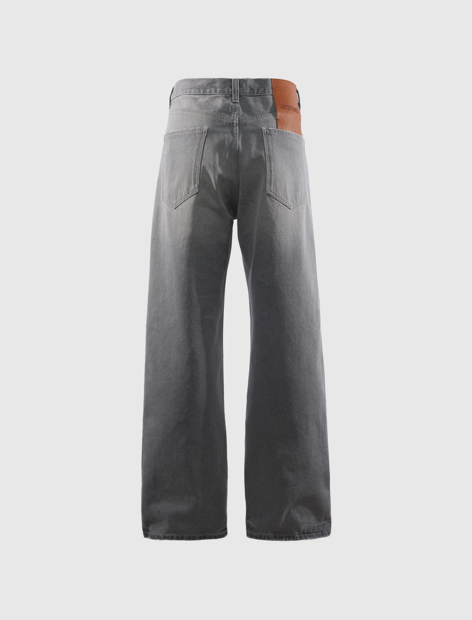 PANTALON DROIT DE NIMES Vêtements JACQUEMUS