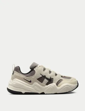 Tech Hera Chaussures - Perle Douce/Noir/Pierre de Grotte/Noir Cassé