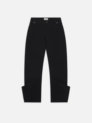 Le Pantalon à Patte -- Problème