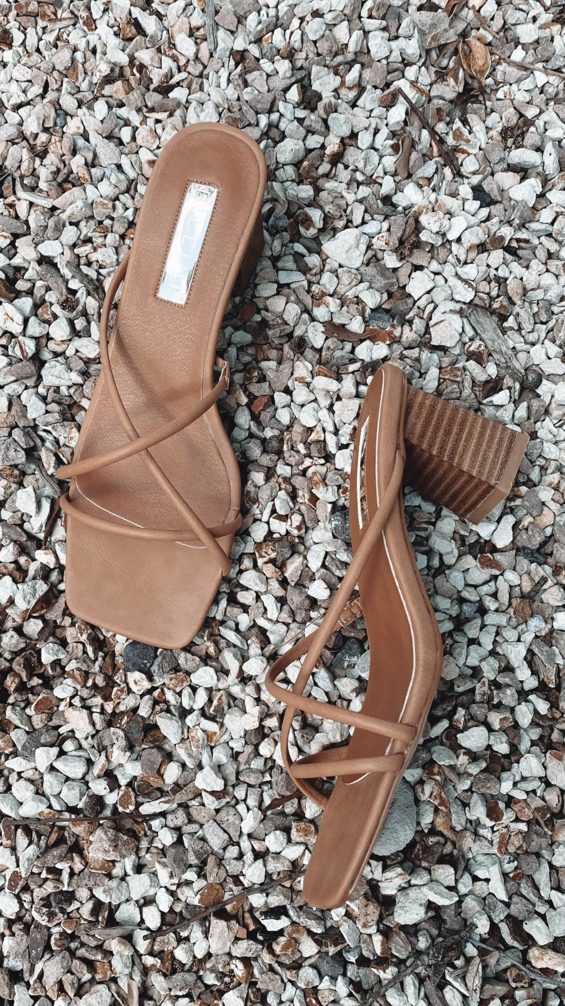 Unika Heel - Brun Sucre