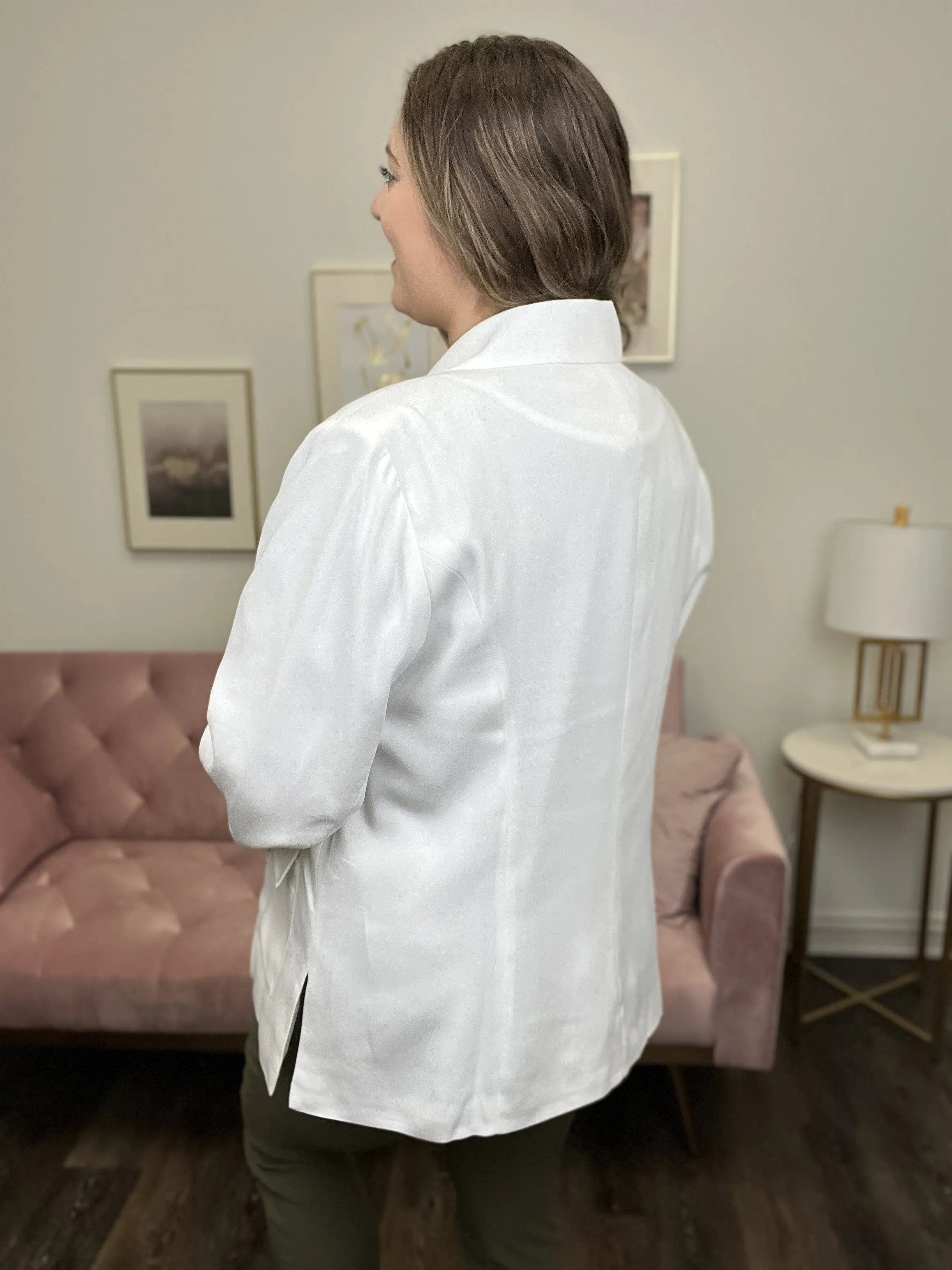 Veste pour femmes à poches avant en strass